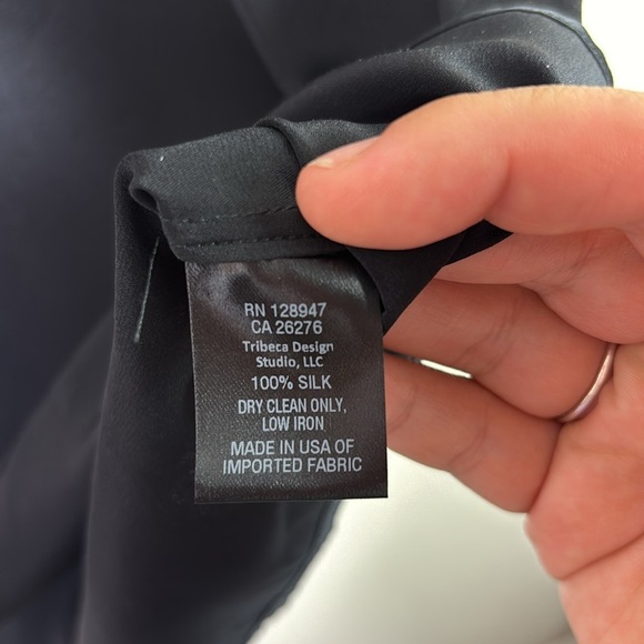 Nili Lotan 100% Silk Black Ruffled Esther Blouse size Large - Picture 5 of 11